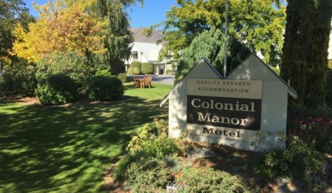 Colonial Manor Motel