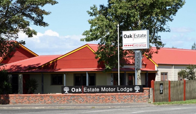 Oak Estate Motor Lodge