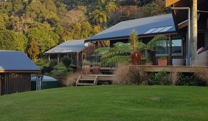 Riverstone Retreat Karamea