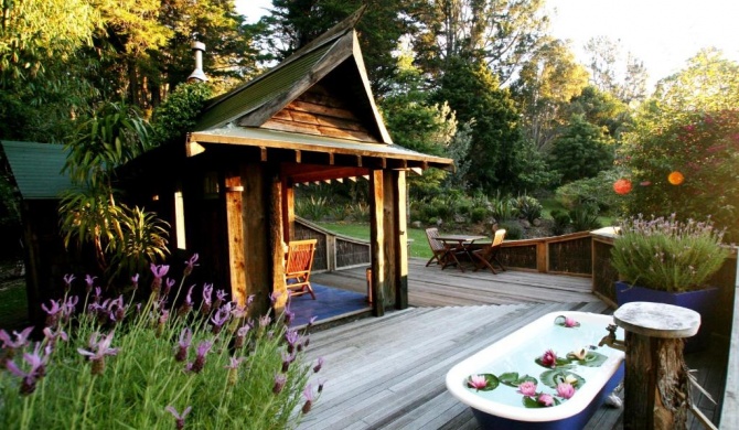 Magic Cottages at Takou River