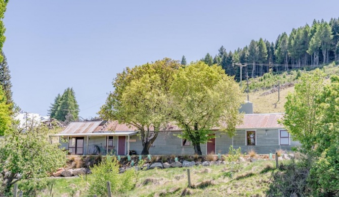 Mount Cook Station Shearers Quarters Lodge