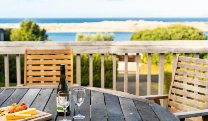 Talinga Ocean Views - Mangawhai Holiday Home