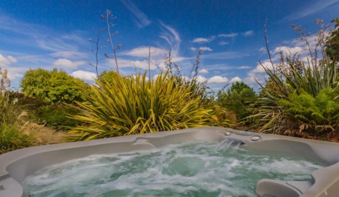 Carex Gem - Ohakune Holiday Home