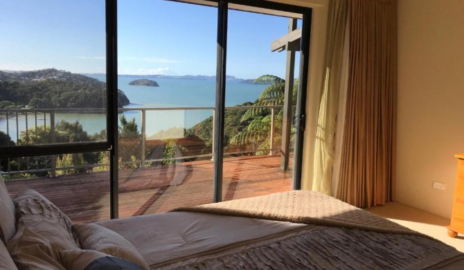 Bay of Islands Home With A View