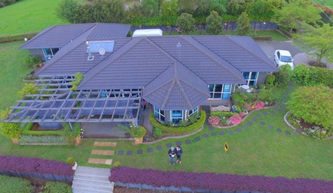 Waitomo Orchard Estate B&B