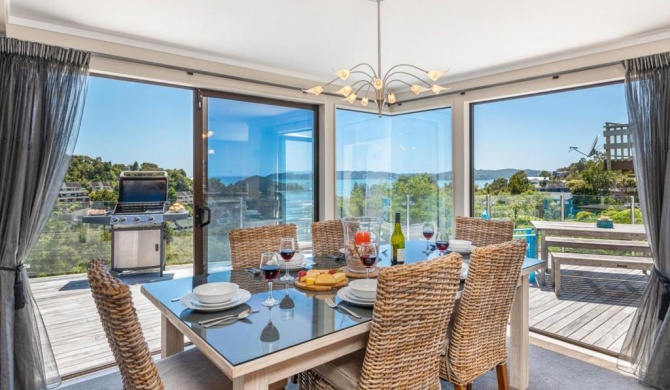 Motu Tiro - Designer Paihia Holiday Home