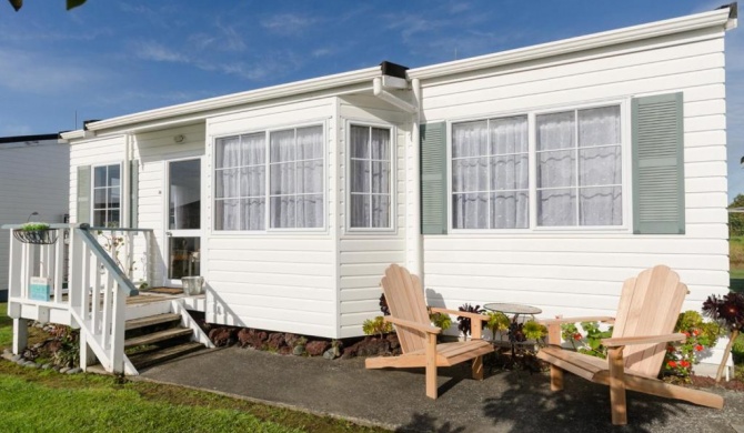 Sandy Toes Cottage - Paihia Cottage