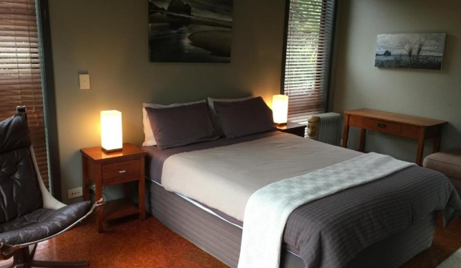 Piha Beachstay Accommodation