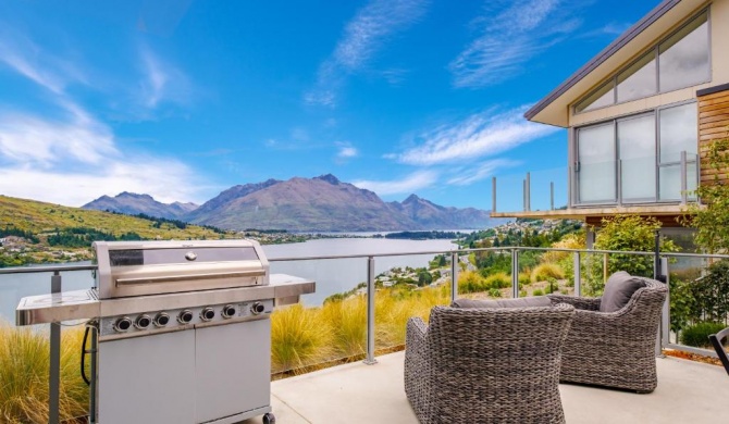 Queenstown Lake Views - Downstairs Apartment