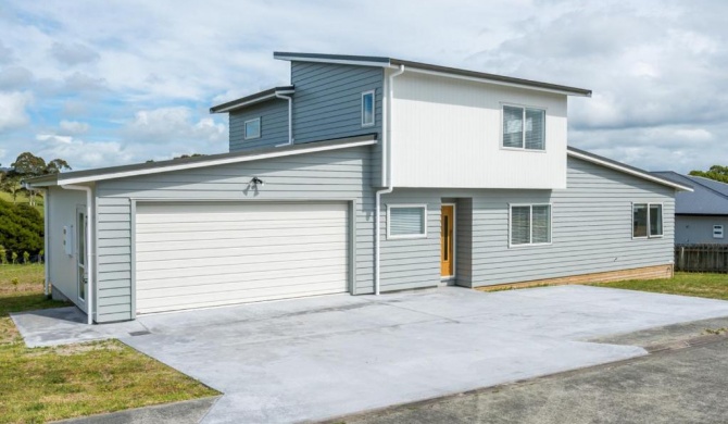 Ruakaka Sands - Ruakaka Holiday Home