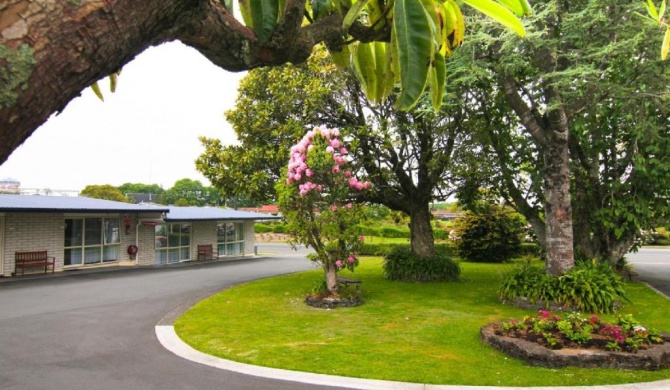 Broadway Lodge Motel