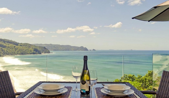 The Lookout - Tairua Holiday Home