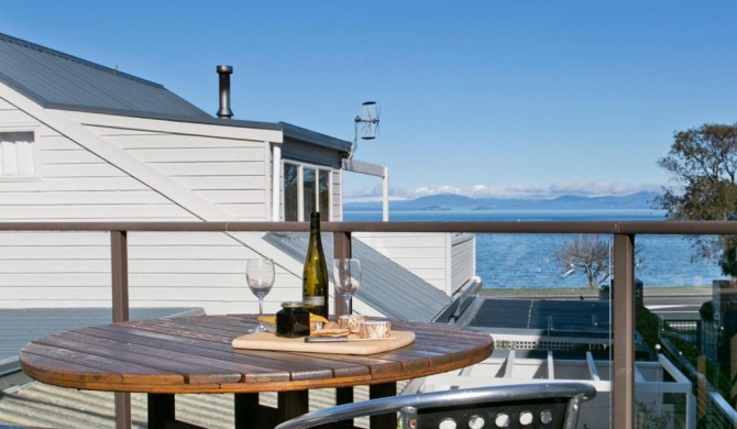 Lake Terrace Townhouse - Taupo Holiday Unit