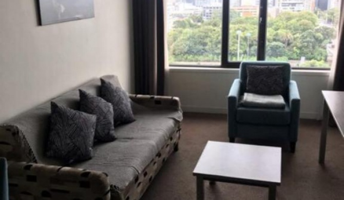 Modern 1 Bedroom Apartment Eden Terrace University