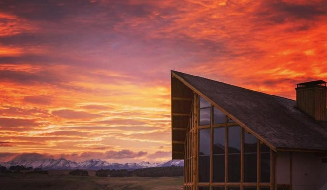 Fiordland Lodge