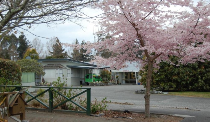 Tongariro River Motel