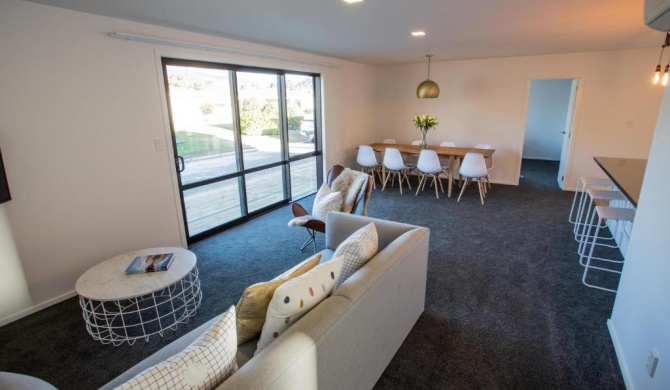 4 - Charming Space, Just a Stone Throw from Central Wanaka