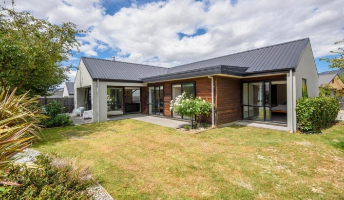 Central Wanaka Haven - Wanaka Holiday Home