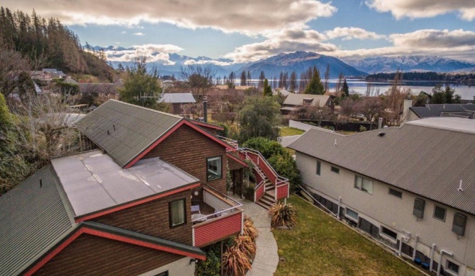 Haven by The Lake - Wanaka Holiday Home