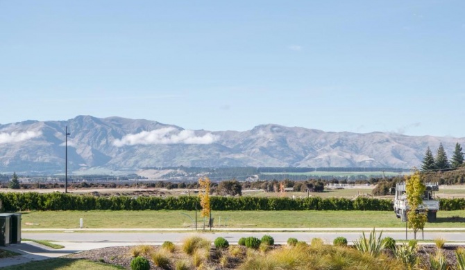 Mount Linton Lodge - Wanaka Holiday Home