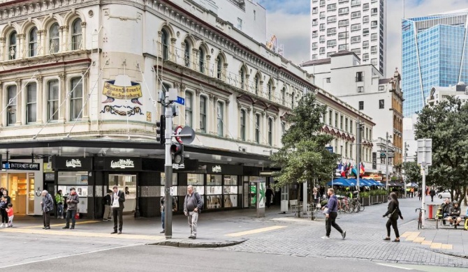 Queen Street Backpackers