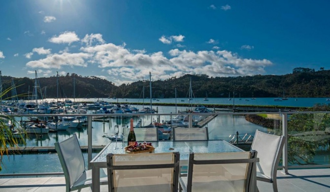 The Marina Lookout - Whitianga Holiday Apartment