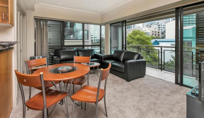 QV Central Viaduct Two Bedroom Apartment (349)