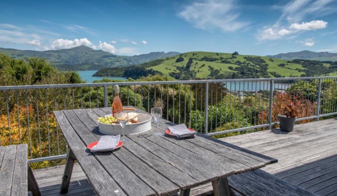 French Bay Views - Akaroa Holiday Home