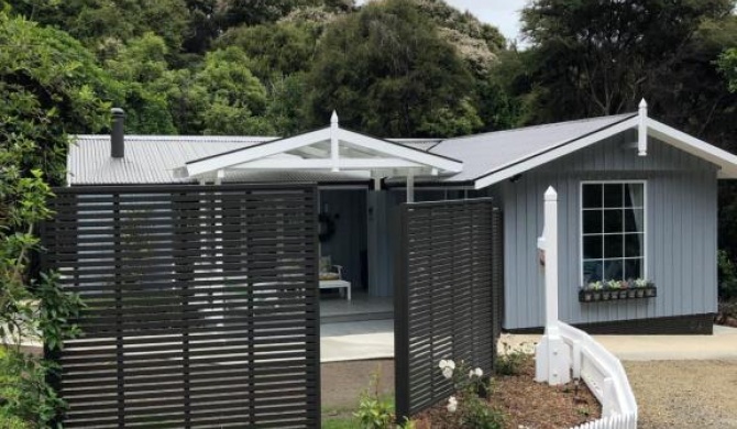 Kānuka Cottage - Tranquil and relaxing