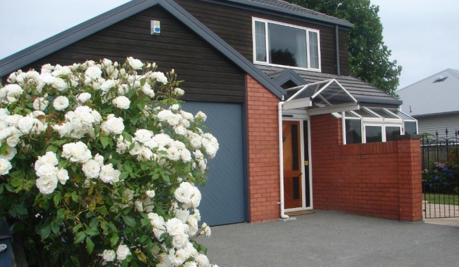 Aroha Riccarton Bed and Breakfast